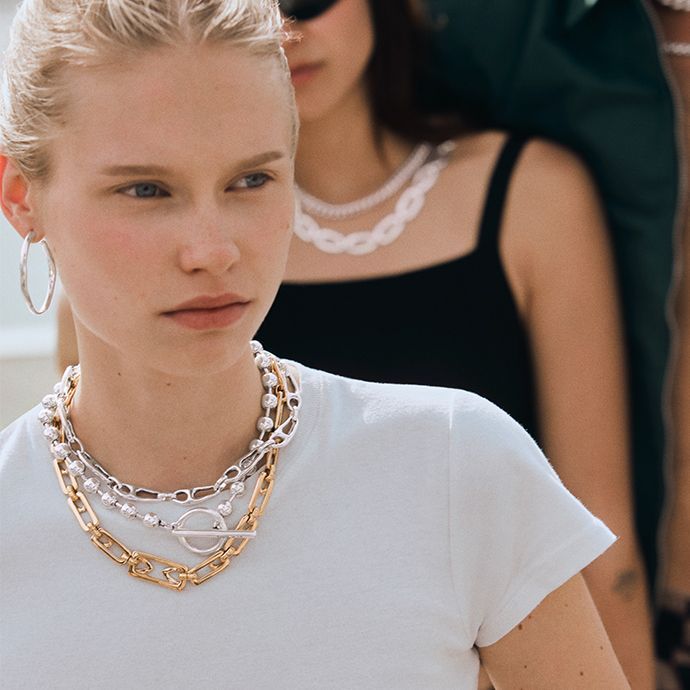 Collares
