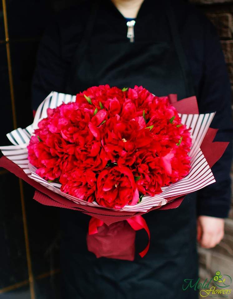 Buchet din 25 bujori în hîrtie