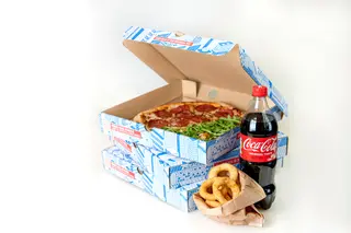 2 x duża (40cm) pizza+ 2 sosy