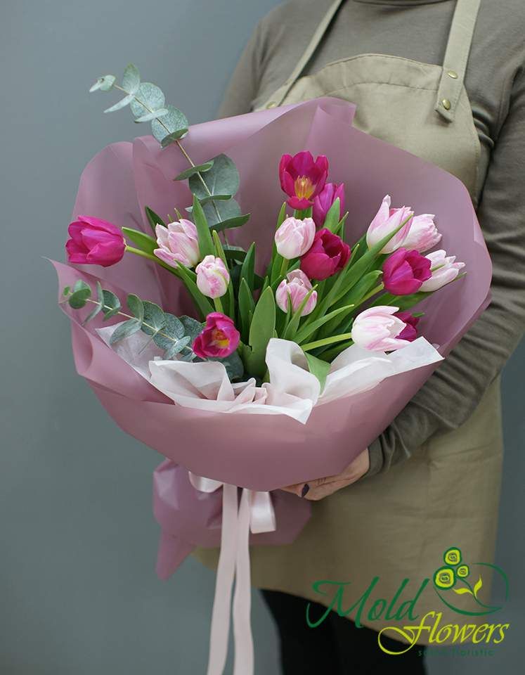 Buchet "Farmecul lalelelor"