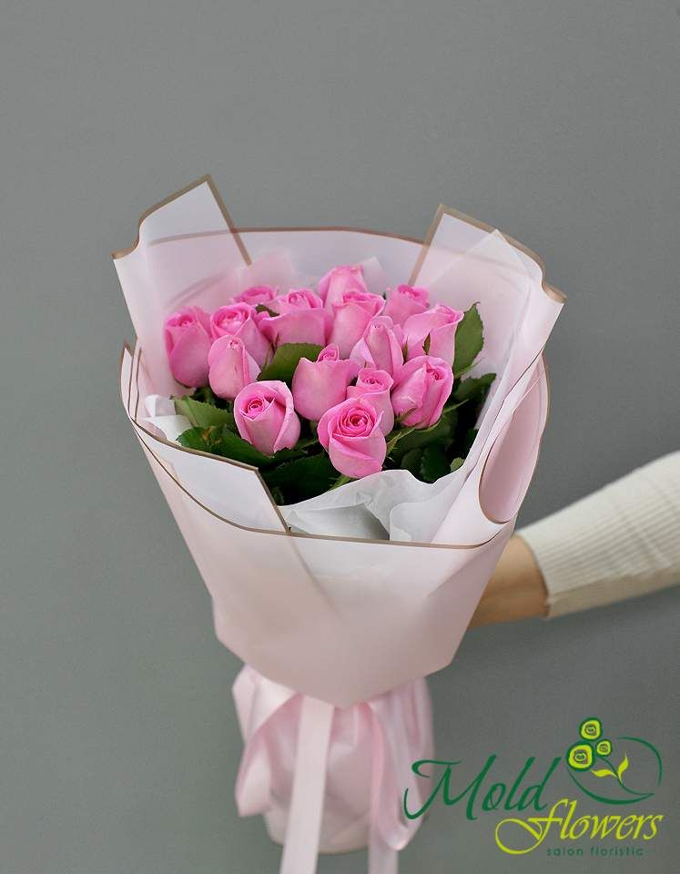 Buchet din trandafiri "Euforie Roz"