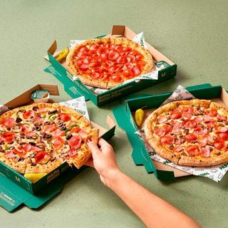 3 Pizzas Medianas Especi o Trad