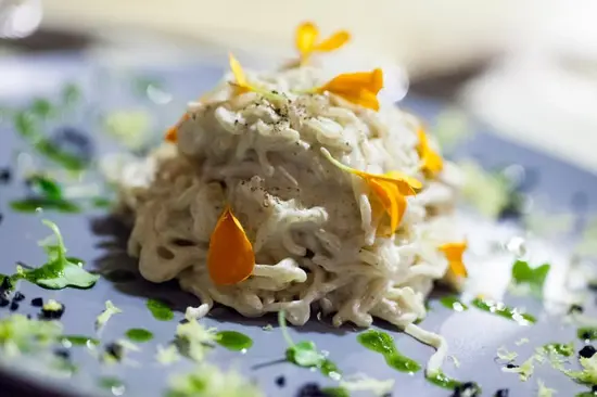 Mantra Raw Vegan